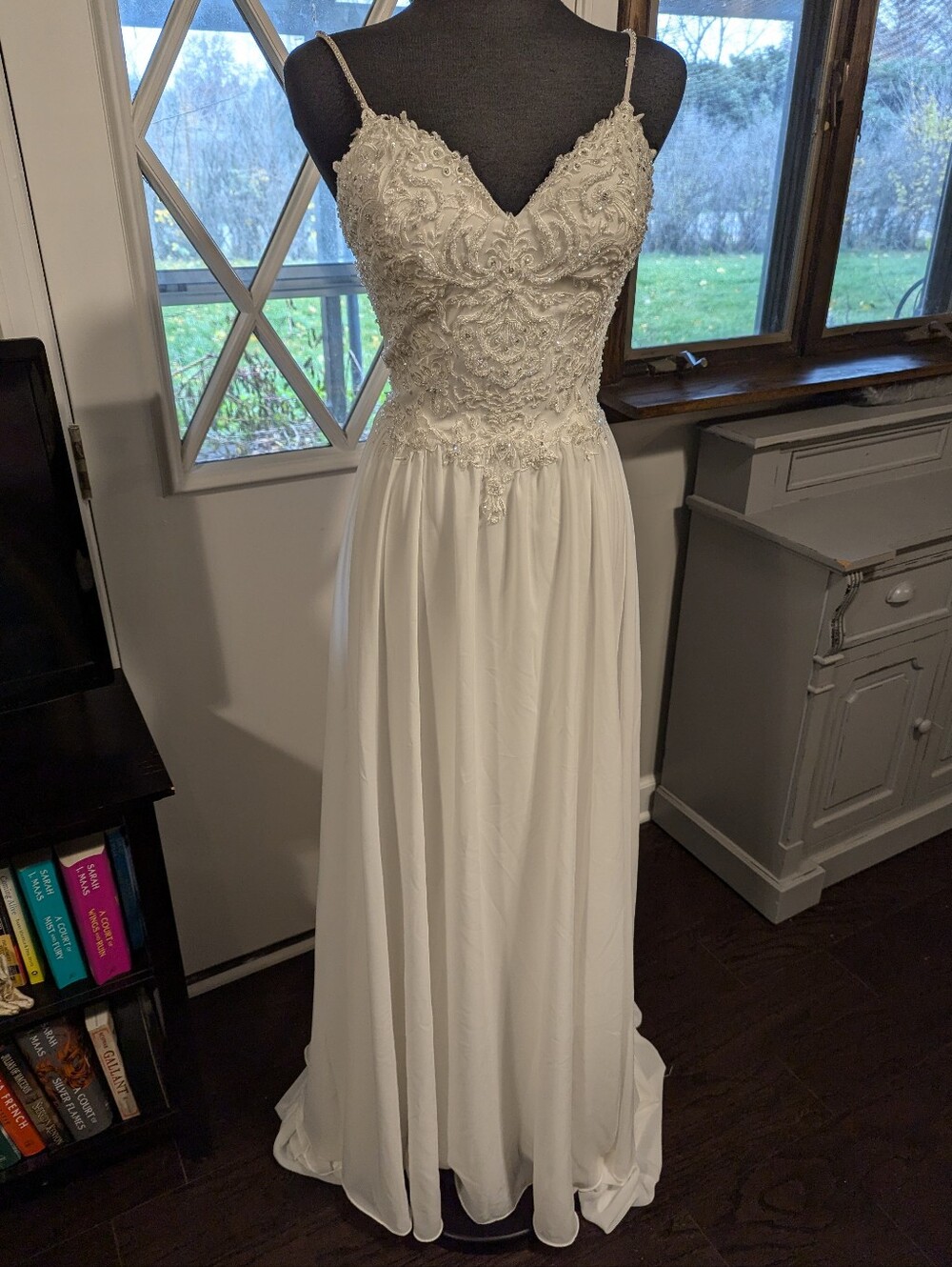 Ella Rosa Be 520 Ivory Size 16 Chiffon and Lace Beachy Wedding Dress